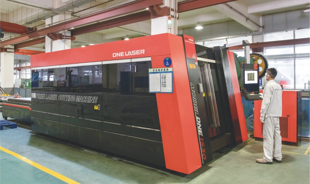 Warom Technology Incorporated Company 제조업체의 생산 라인